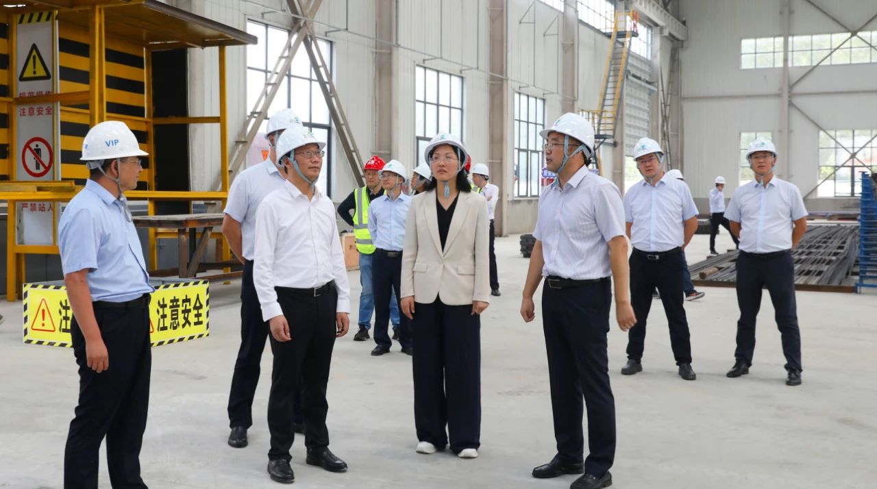 宿迁Z6尊龙凯时集团发展节前安全出产查抄和探望慰问活动