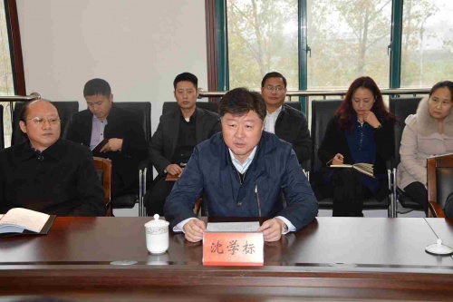 [s]沈局长作沉要讲话.jpg